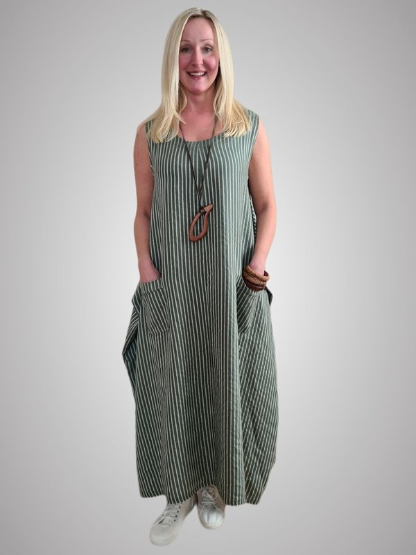 ITALY Kleid LEINEN plus size Gr.40 grün