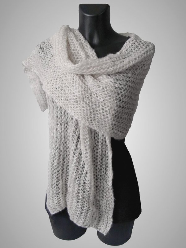 Winter Strick Schal mit Ajour - weiß